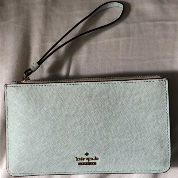 Kate Spade wristlet - Picture 2 of 2